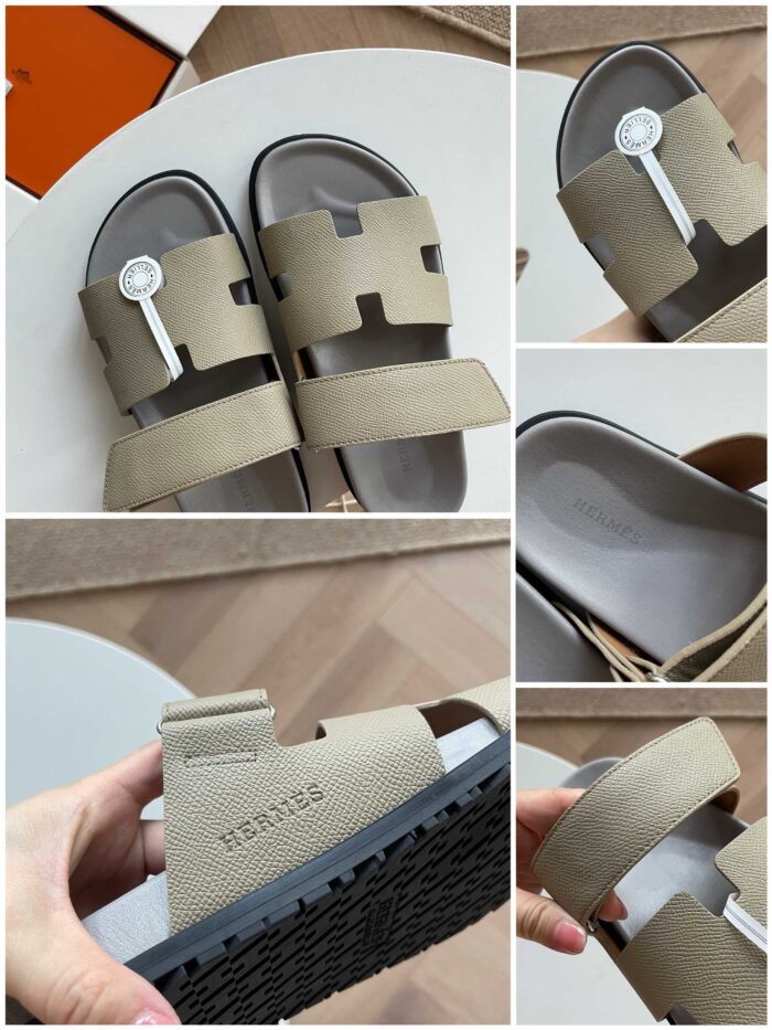 Sandali beige moderni con dettagli cut-out, suola nera resistente e elemento decorativo elegante.