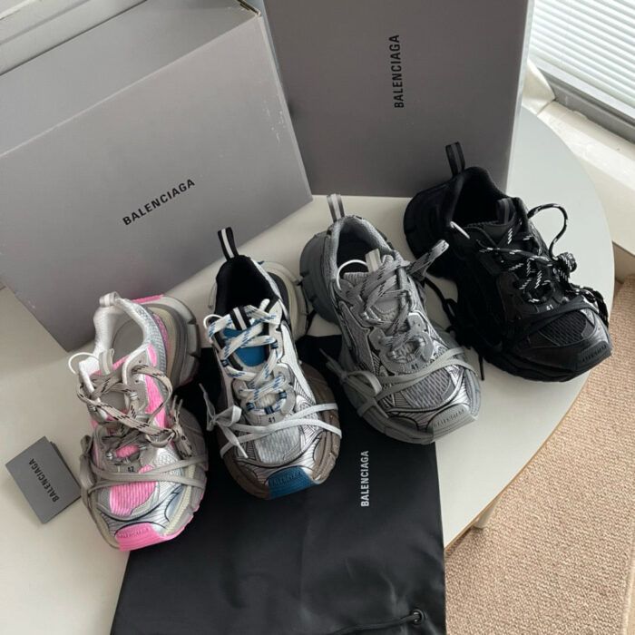 Sneaker Balenciaga di lusso, design moderno e stili trendy per un look di alta moda.