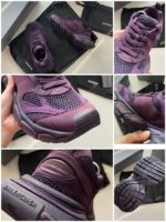 Scarpe sportive viola moderne con suola antiscivolo e design elegante per sport e casual.
