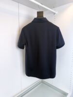 Maglietta polo nera uomo classica, elegante e versatile, perfetta per ogni occasione.