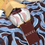 Camicia Gucci con motivo colorato, perfetta per uno stile elegante e casual.