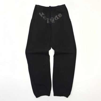 Pantaloni jogging neri con logo semicircolare sul retro e vita elasticata, stile casual e alla moda.