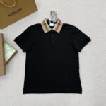Poloshirt nero Burberry con colletto checkered, elegante e di alta qualità in cotone morbido.