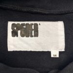 Etichetta Spinka su felpa casual da uomo, taglia M, stile urbano e moderno.
