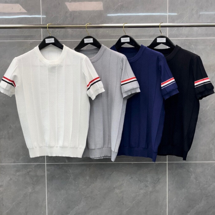 Set di camicie polo corte in vari colori, eleganti e moderne per ogni occasione casual.
