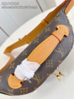 Borsa Louis Vuitton Monogram in pelle marrone e dettagli in pelle tan, elegante e di lusso.