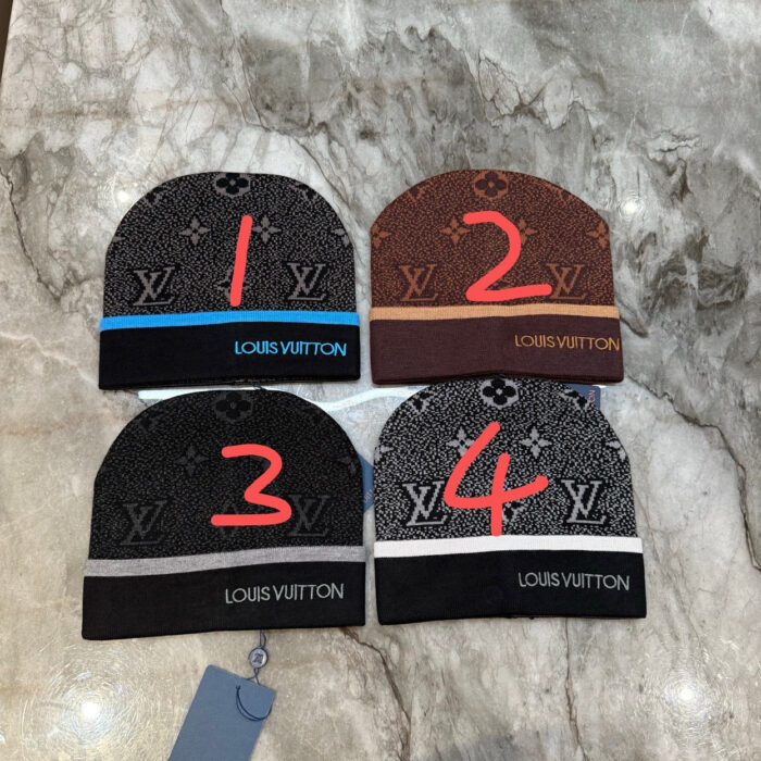 Set di Cappelli Beanie Louis Vuitton di Lusso, stile elegante e accessori moda esclusivi.