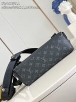 Borsa Louis Vuitton Monogram Grigia con Tracolla Regolabile, Elegante e di Lusso.