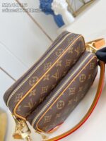 Borsa Louis Vuitton monogramma con dettagli dorati, tracolla regolabile e design elegante.