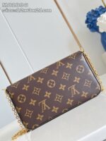 Borsa Louis Vuitton Monogram con catena dorata, elegante e compatta per ogni occasione.