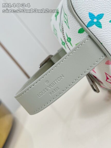 Borsa Louis Vuitton floreale con tracolla grigia e dettagli di alta qualità
