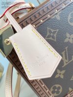 Borsa Louis Vuitton monogramma con etichetta di lusso e dettagli artigianali raffinati.