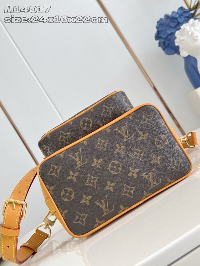 Borsa Louis Vuitton Monogram in pelle arancione, design elegante e funzionale, dettagli di lusso.