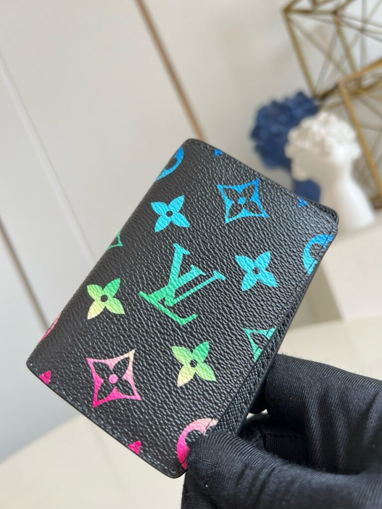 Portafoglio Louis Vuitton Monogram Colorato e Moderno, elegante e vibrante.