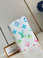 Portafoglio Louis Vuitton Monogramma Colorato in Pelle Bianca, Eleganza Moderna e di Lusso