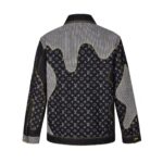 Giacca Louis Vuitton con monogramma e dettagli a righe, stile fashion contemporaneo e di lusso.