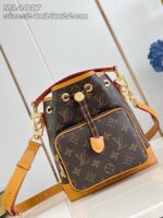 Borsa a secchiello Monogramma di Lusso con tracolla in pelle e dettagli dorati.