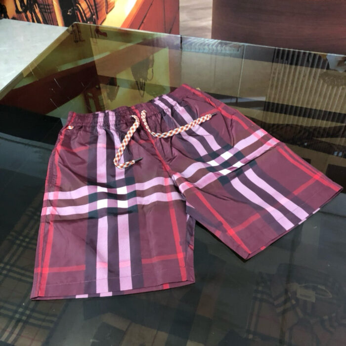 Shorts a quadri burgundy con cordino casual da uomo, leggero e comodo per lestate.