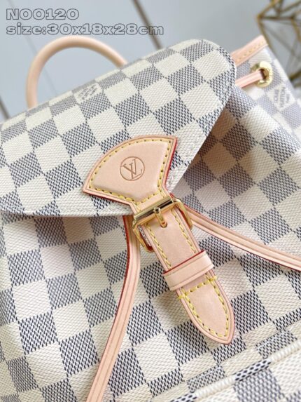 Zaino elegante a quadri beige e grigio con chiusura in pelle di alta qualità.
