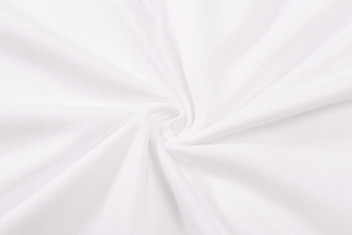 Tessuto bianco in spirale, elegante, morbido, perfetto per moda e arredamento.