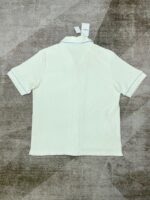 Camicia bianca slim fit con colletto e maniche cuffate, elegante e versatile, nuova con etichetta.
